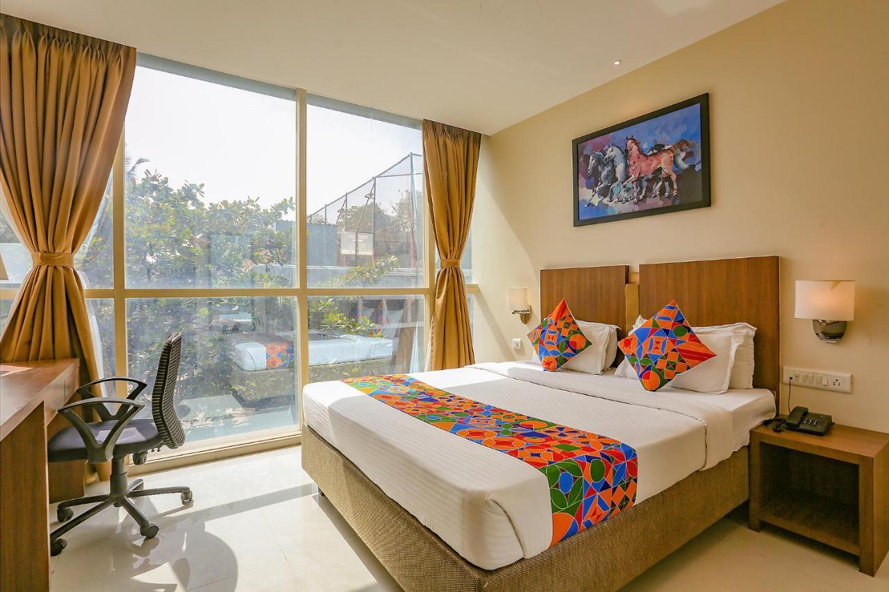 Fabhotel Royal International 孟买 外观 照片