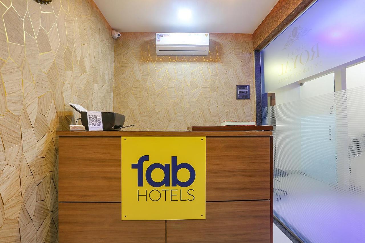 Fabhotel Royal International 孟买 外观 照片